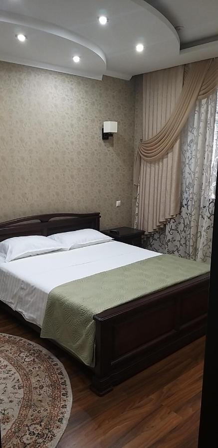 Royal Ξενοδοχείο Zaporizhia Εξωτερικό φωτογραφία